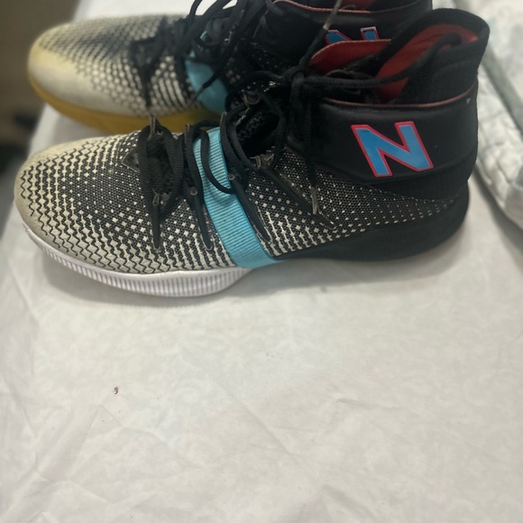 New Balance OMN1S Kawhi Leonard Baited Black Teal White Red Basketball Shoes - Picture 12 of 13